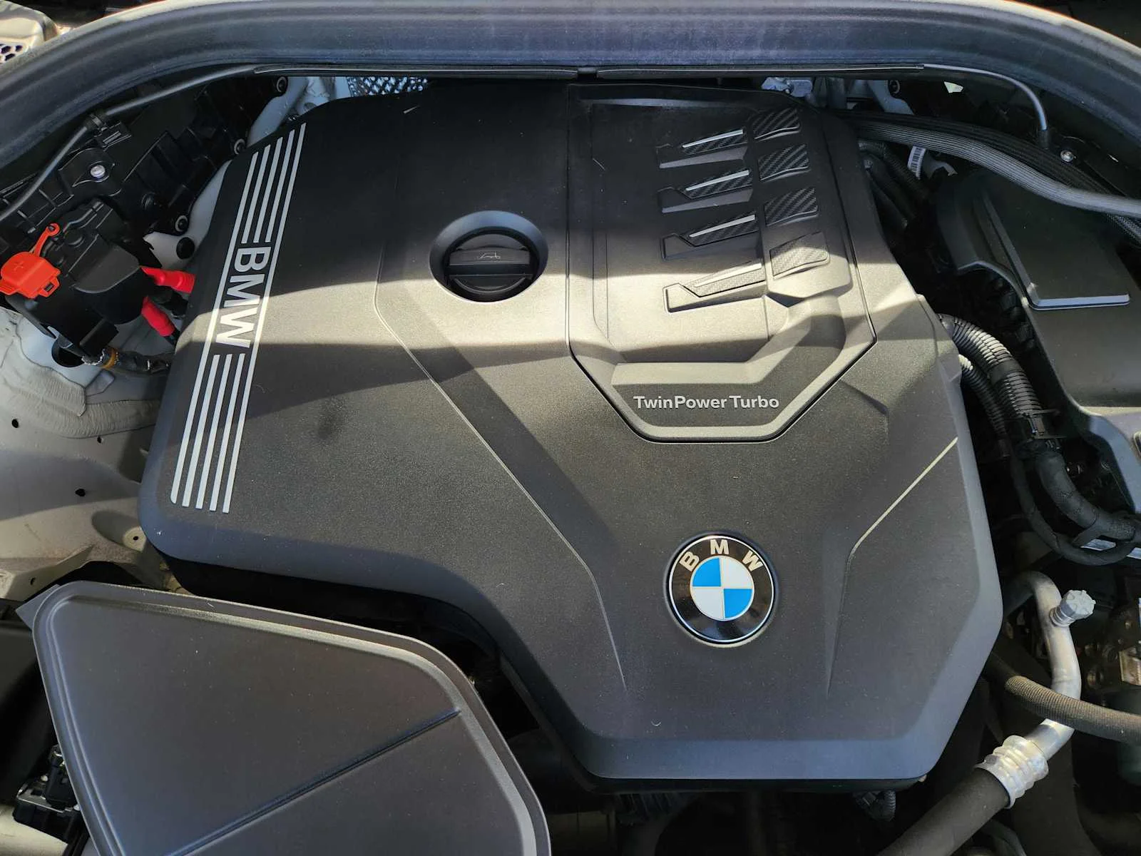 Certified Used 2024 Mineral White Metallic BMW sDrive30i image 21