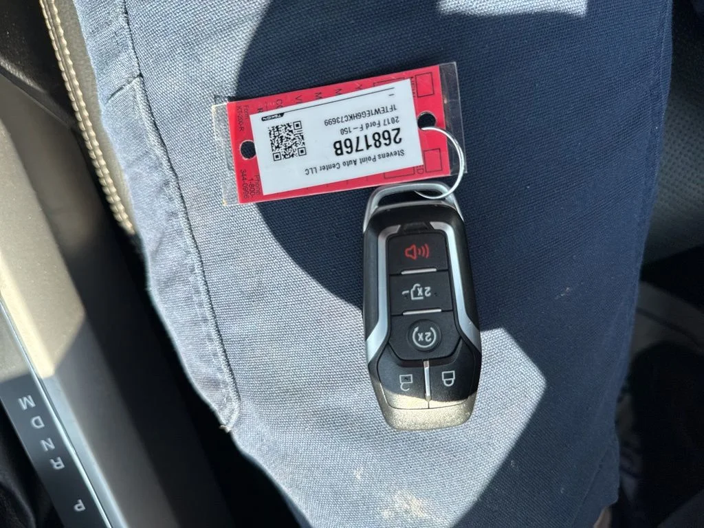 Used 2017 Ruby Red Metallic Tinted Clearcoat Ford Lariat image 36