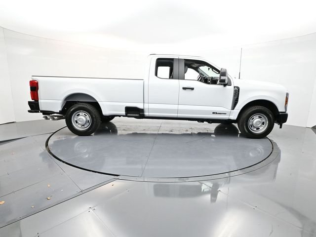 2026 Ford F-350 Super Duty XL - Photo 8