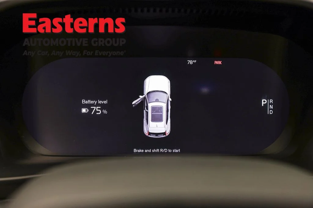 Used 2022 Gray Volvo P8 Ultimate image 17