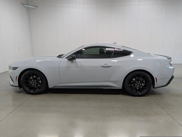 New 2026 Avalanche Gray Ford EcoBoost® Fastback image 27