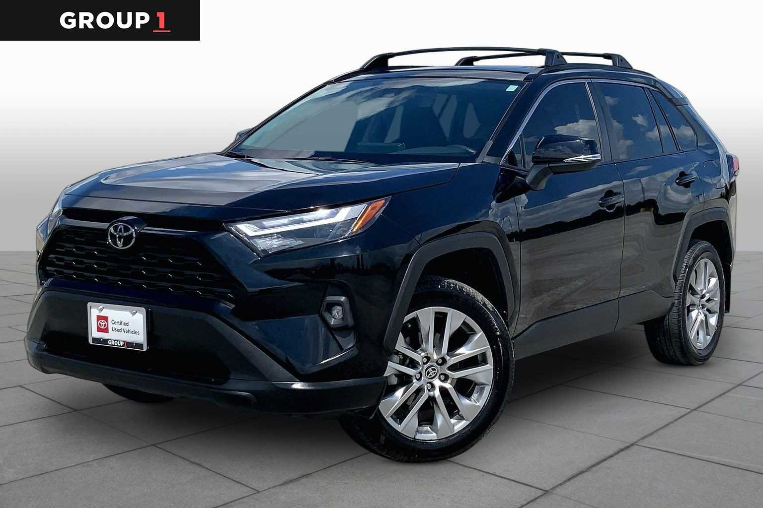 2023 Toyota RAV4 XLE Premium