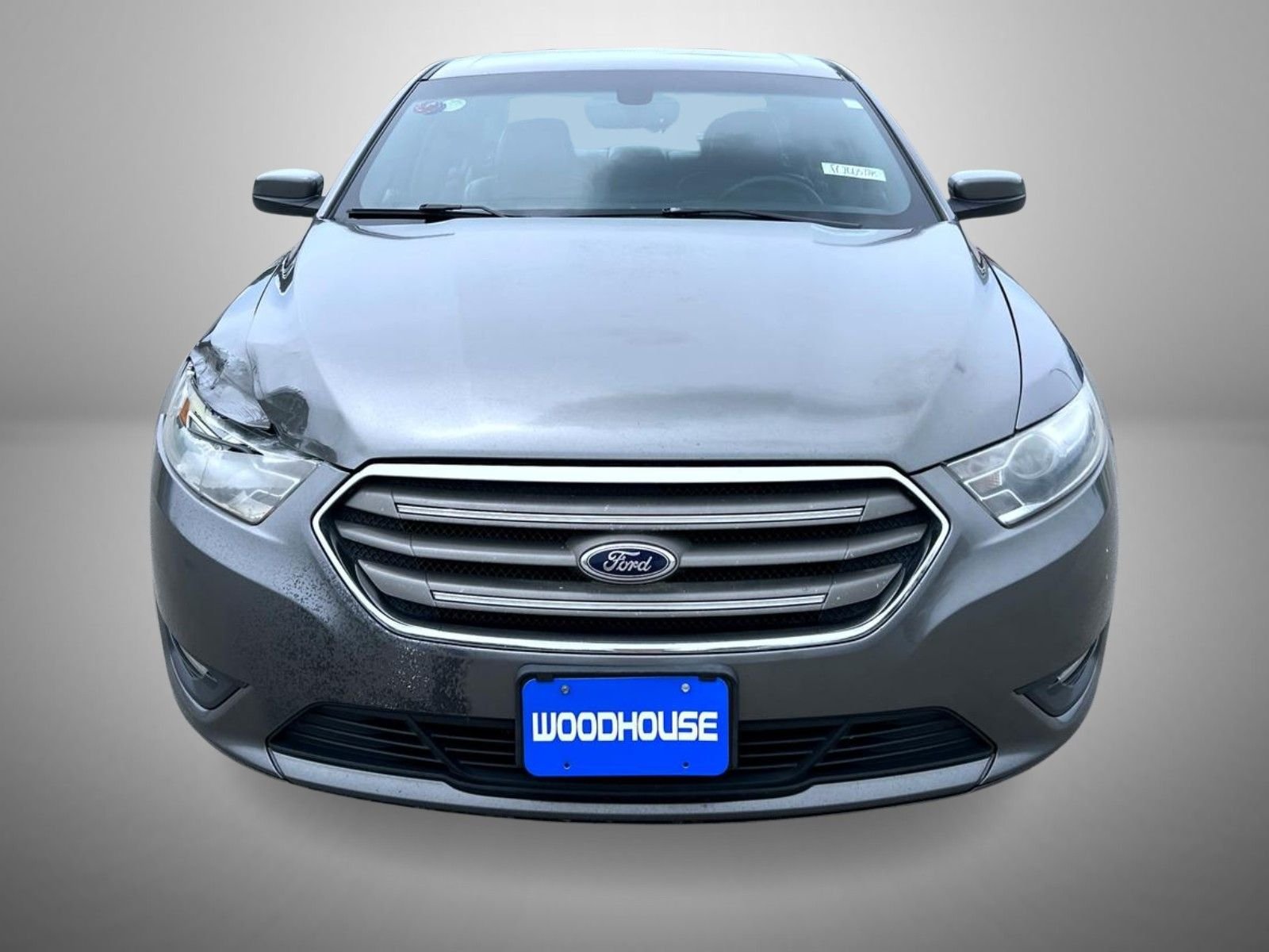 Used 2013 Gray Ford SEL image 2