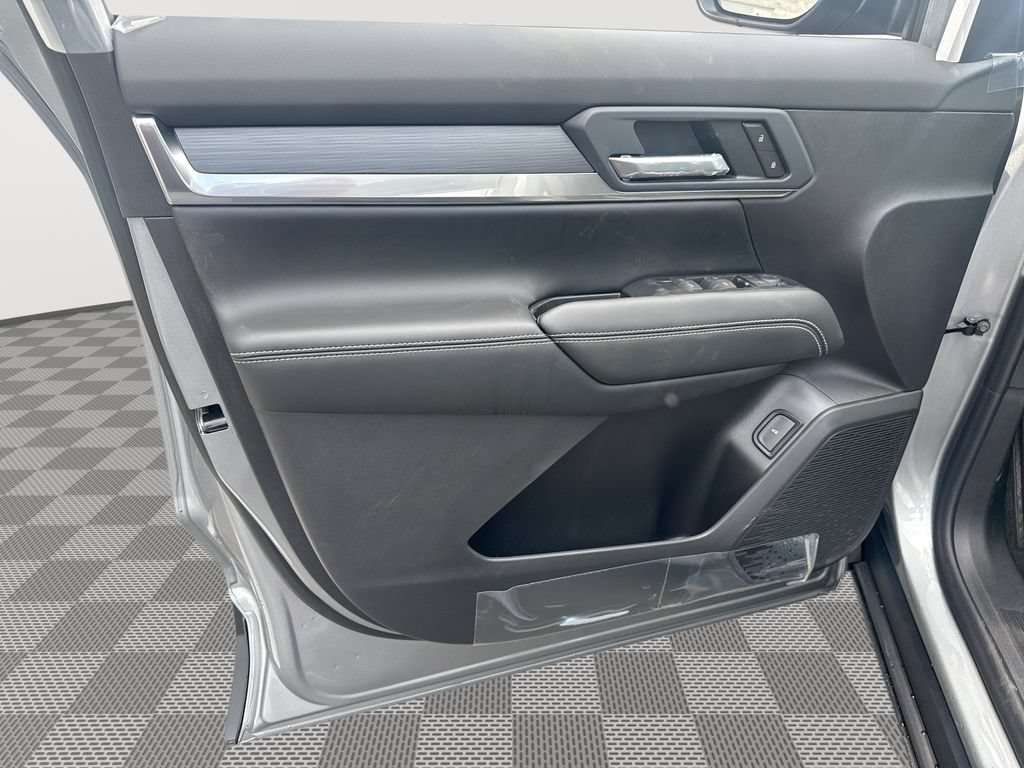 New 2027 Sterling Metallic GMC Elevation image 22