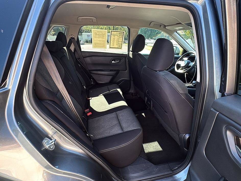 Used 2024 Gun Metallic Nissan SV image 22