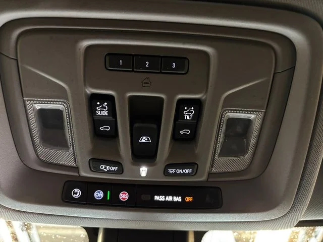 Used 2019 Black GMC Denali image 22