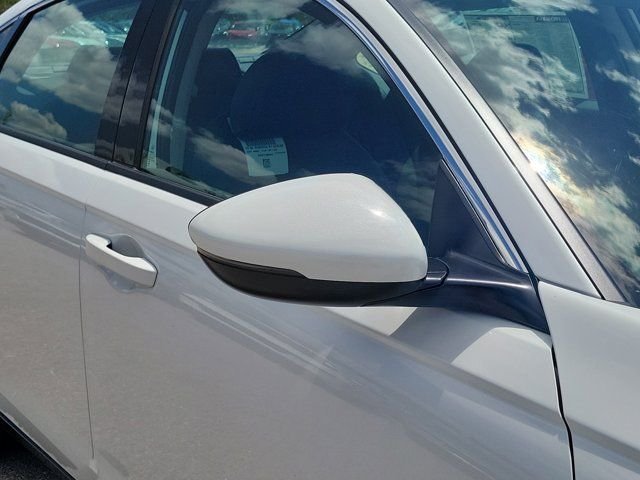 New 2026 Platinum White Pearl Honda Touring image 10