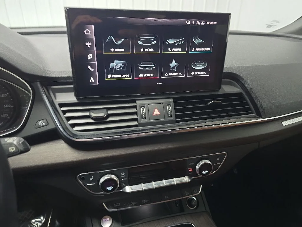 Used 2023 White Audi 40 Premium image 25