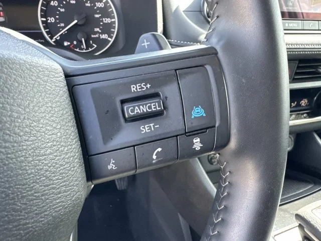 Used 2025 Silver Nissan SV image 47