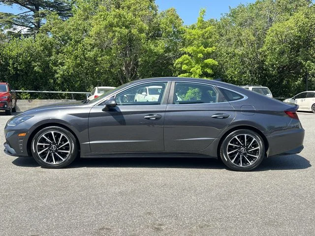 Used 2021 Gray Hyundai Limited image 10