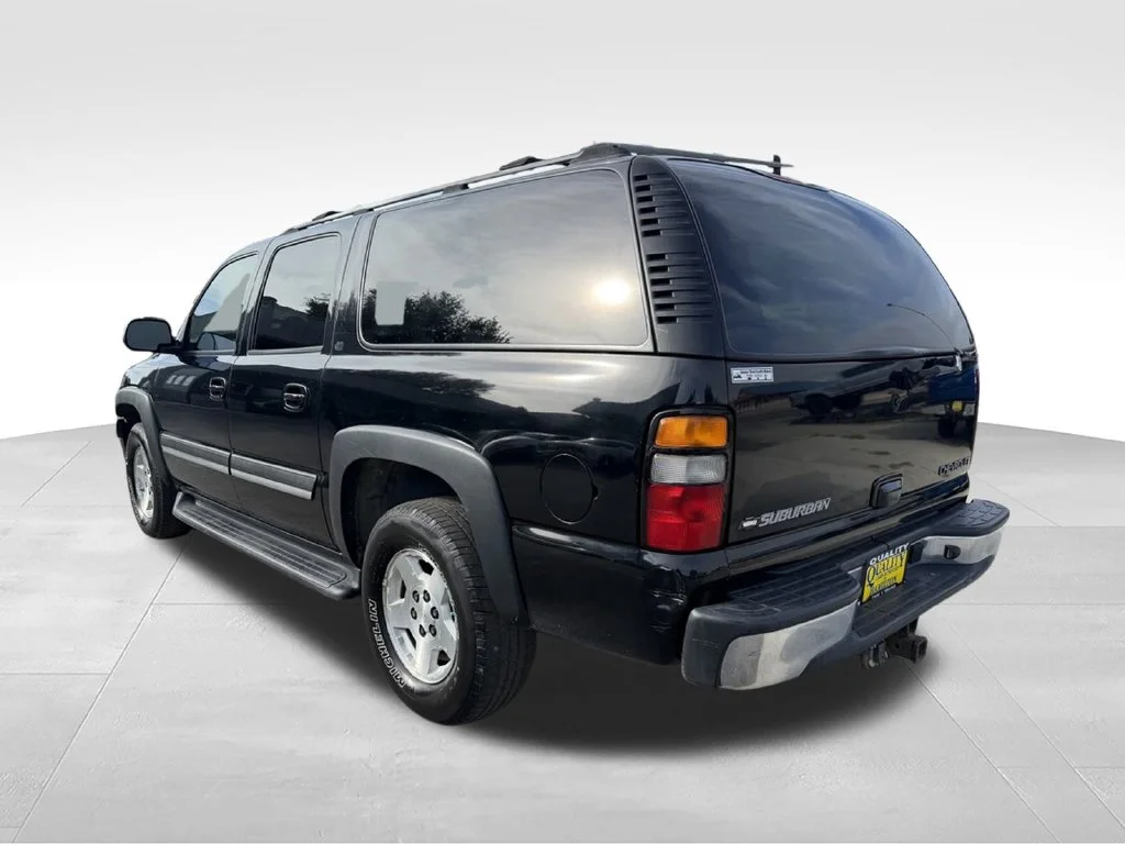 Used 2005 Black Chevrolet LT image 3