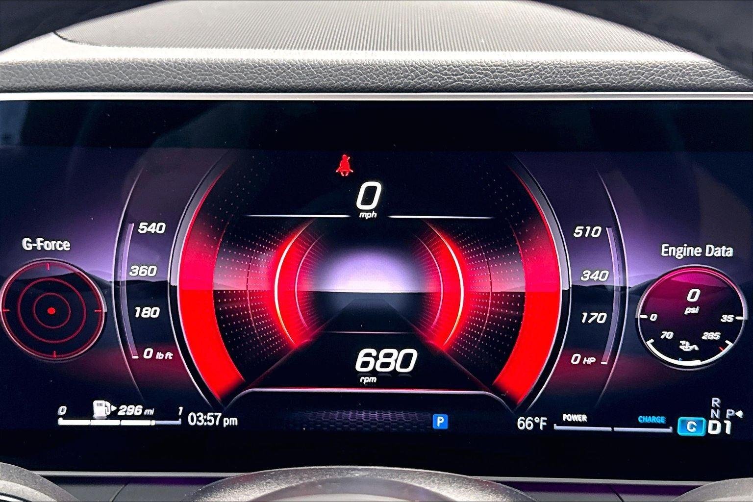 Used 2024 Obsidian Black Metallic Mercedes-Benz GLE 580 image 16
