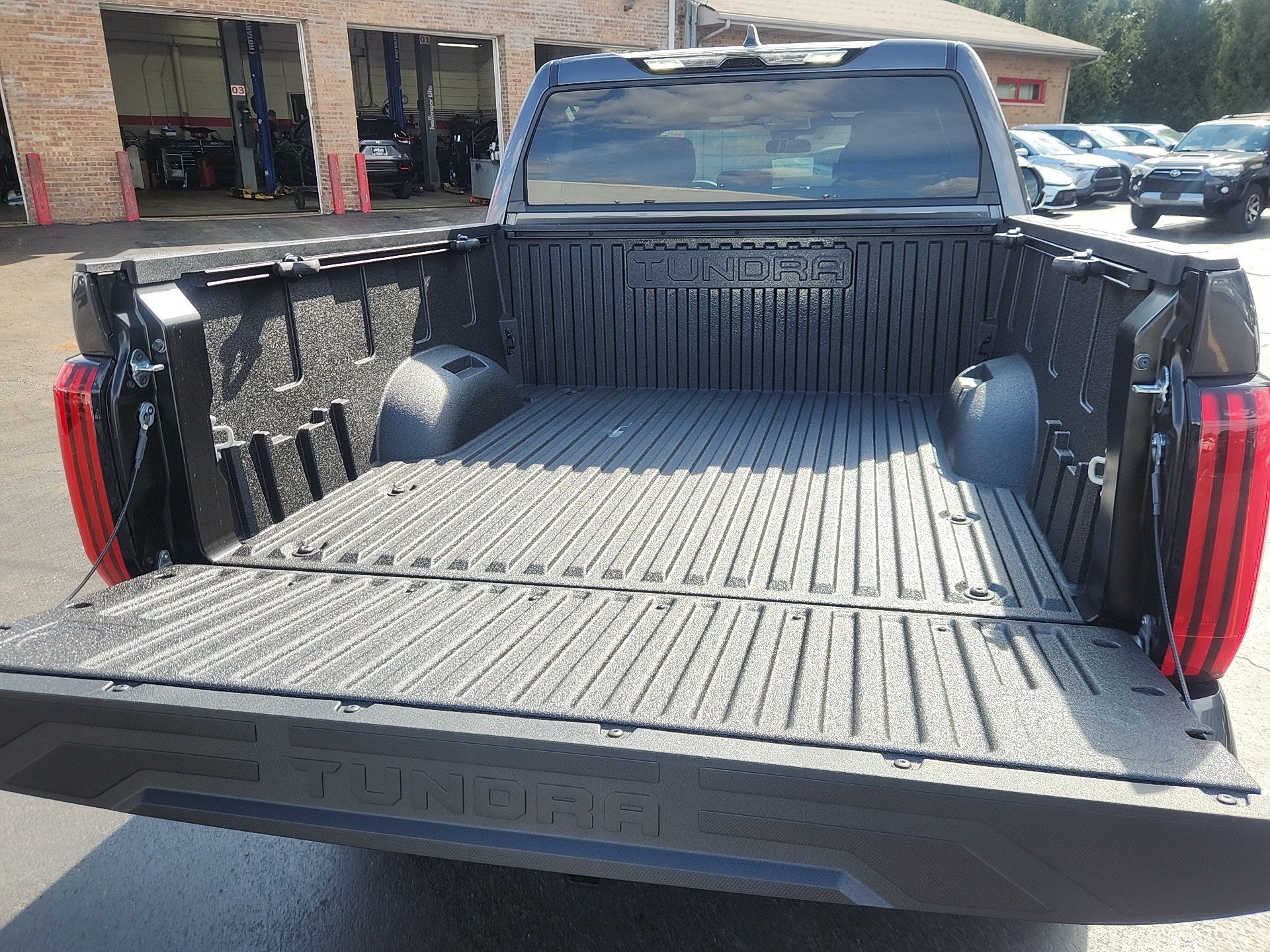 2026 Toyota Tundra SR5 - Photo 26