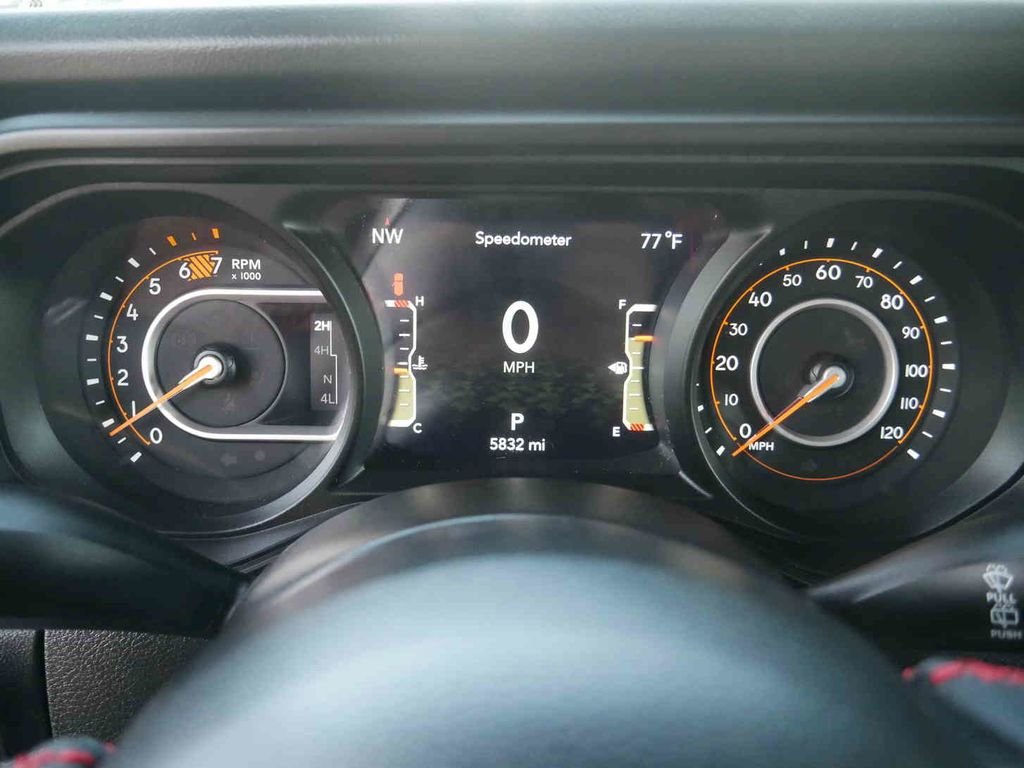 Used 2024 Silver Jeep Rubicon image 42