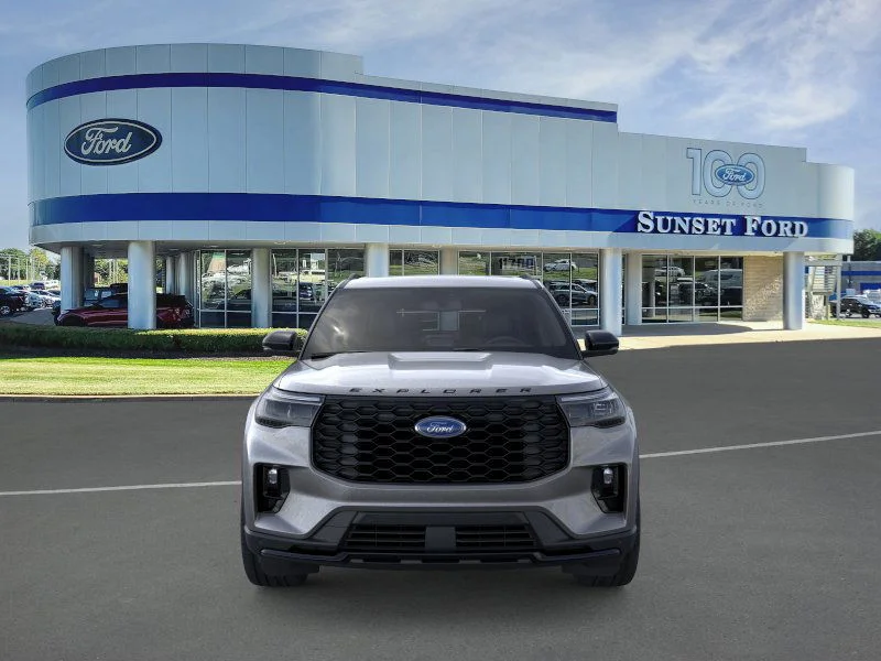 New 2026 Carbonized Gray Metallic Ford ST-Line image 6