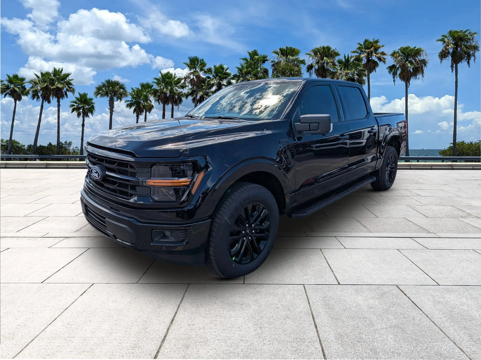 New 2026 Agate Black Metallic Ford XLT image 3