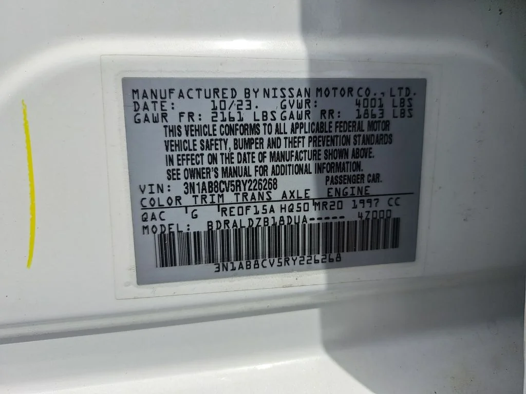 Used 2024 White Nissan SV image 26