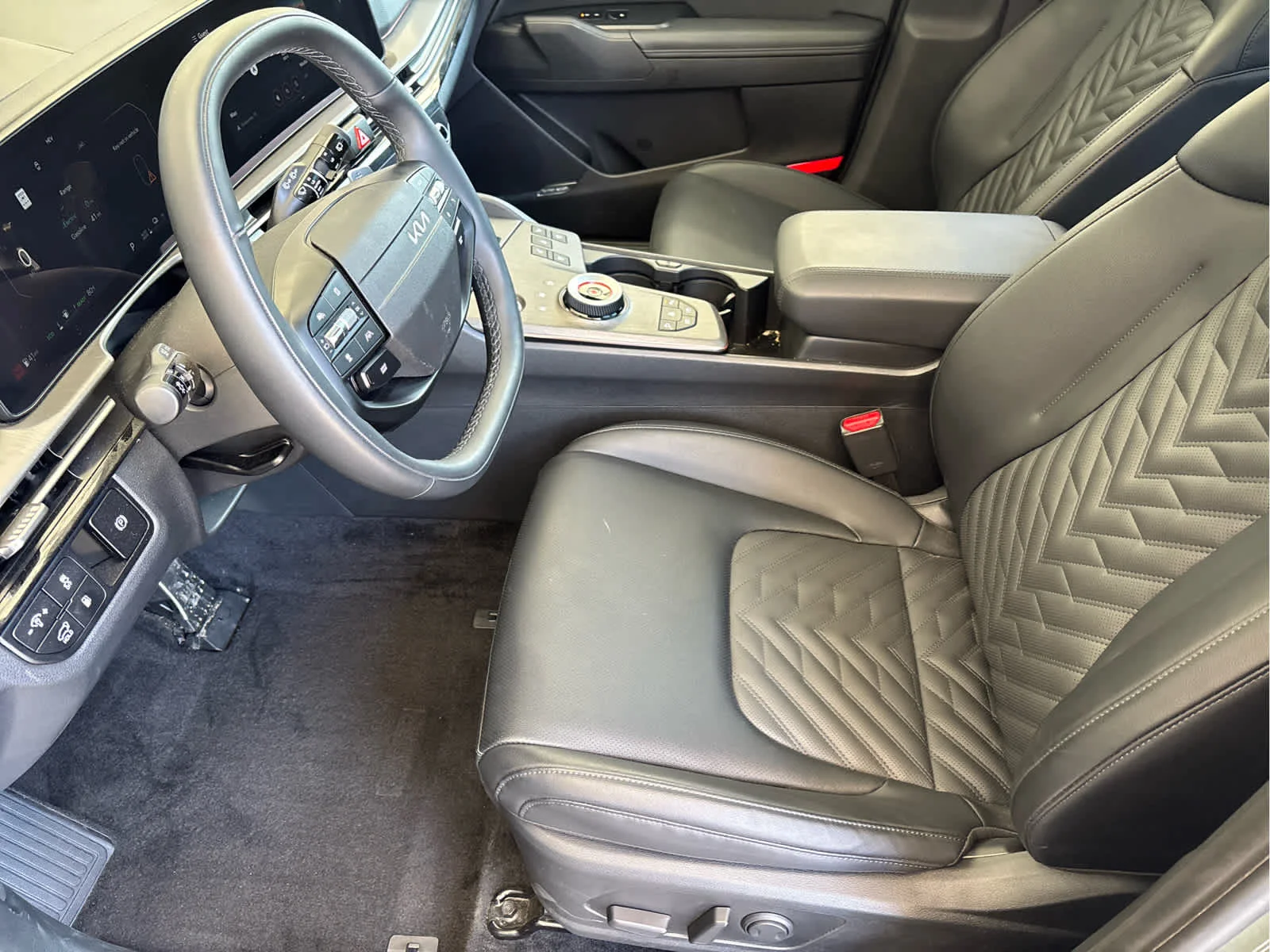 Used 2026  Kia X-Line Prestige image 10