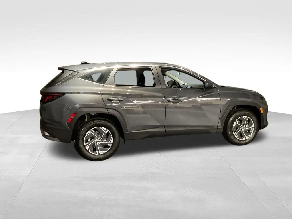 New 2026 Gray Hyundai Blue SE image 3