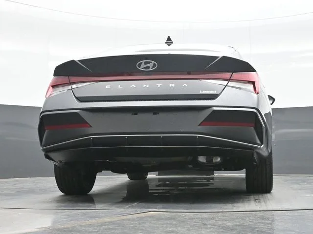 New 2026 Gray Hyundai Limited image 18