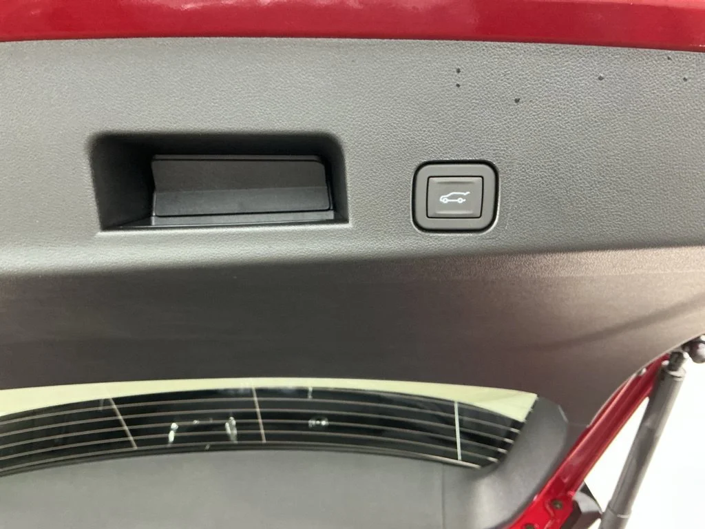 New 2027 Radiant Red Tintcoat Chevrolet Z71 image 13