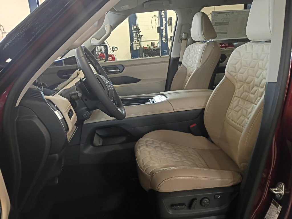 2026 Nissan Armada Platinum Reserve - Photo 12