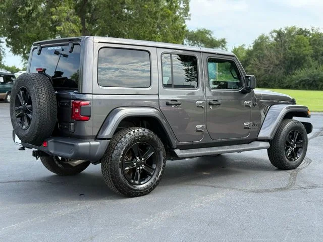 2021 Jeep Wrangler Unlimited Sahara Altitude - Photo 7