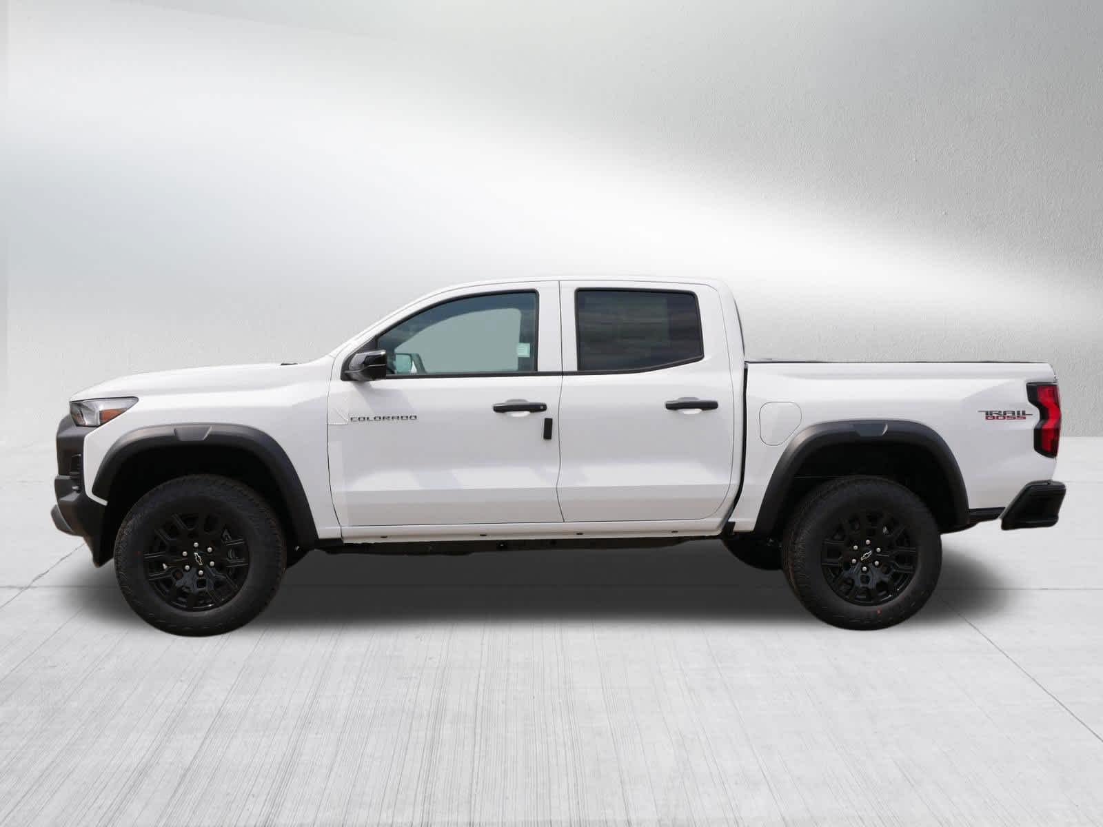 New 2026 Summit White Chevrolet Trail Boss image 2