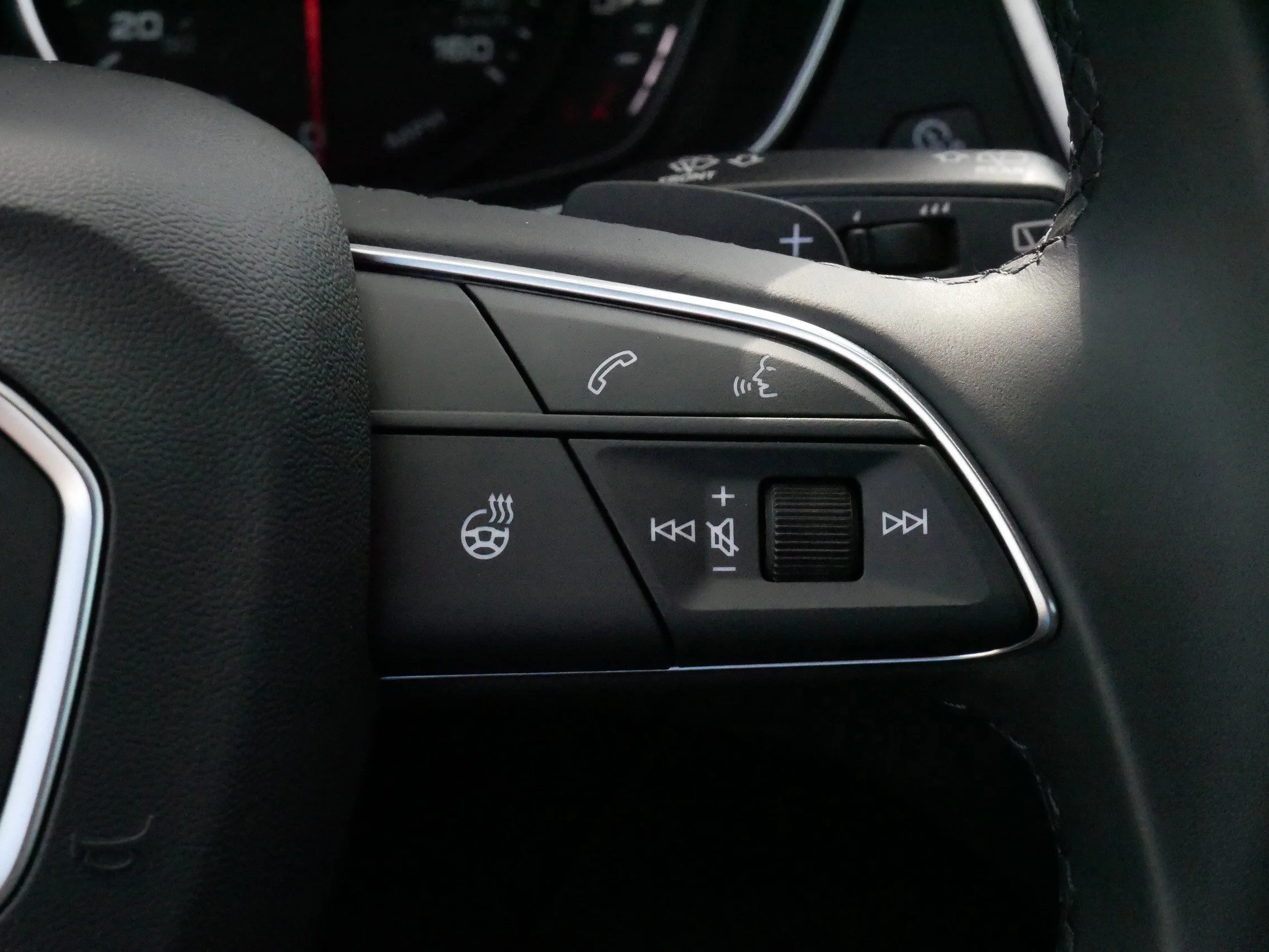 Used 2023 Manhattan Gray Metallic Audi Premium image 25