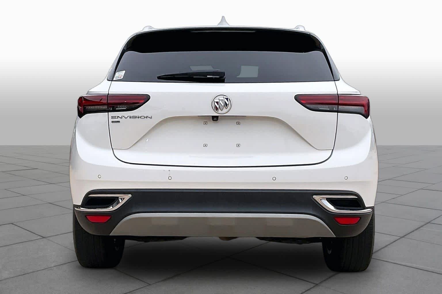Used 2023 SUMMIT WHITE Buick Essence image 4