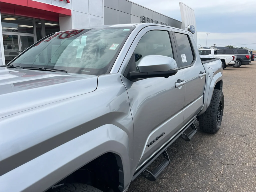 2026 Toyota Tacoma TRD Sport - Photo 21