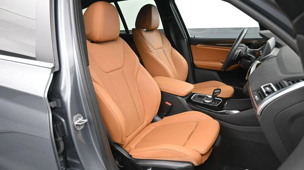 Certified Used 2023 Skyscraper Grey Metallic BMW sDrive30i image 17
