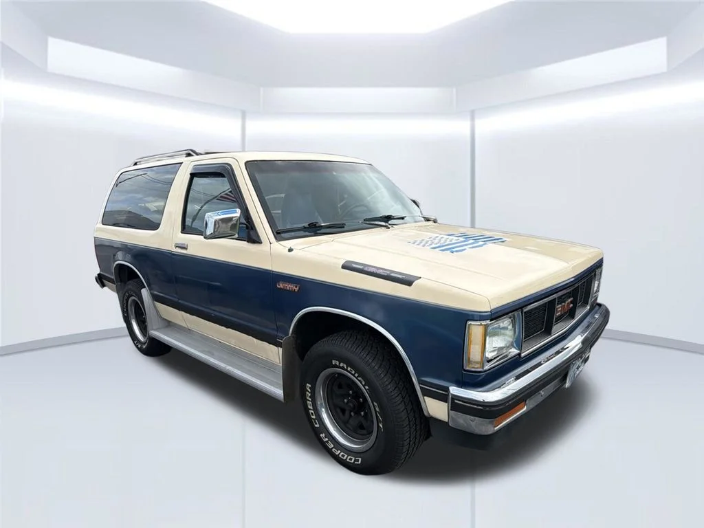 Used 1989 Blue GMC Base image 7