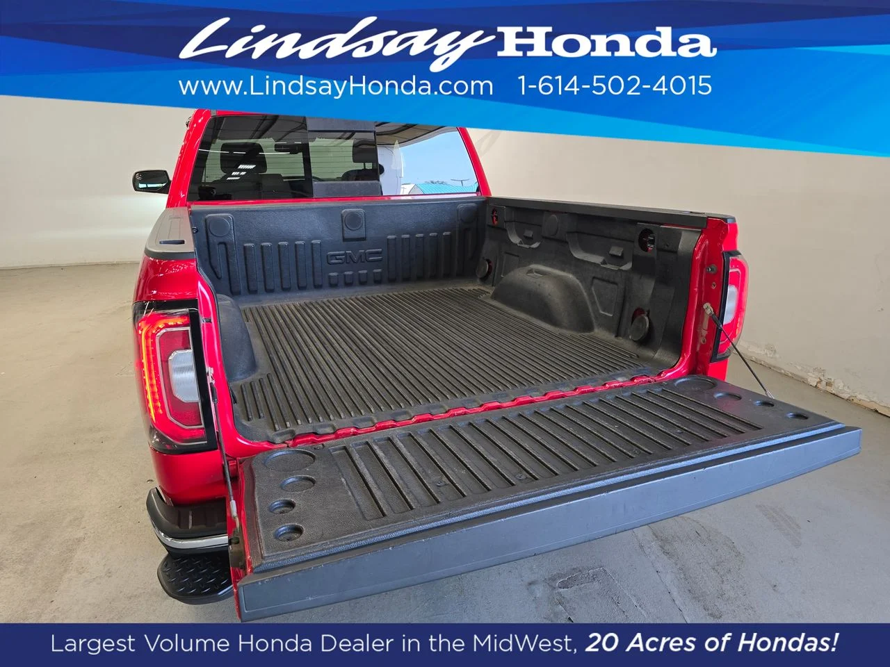 Used 2016 Cardinal Red GMC SLT image 8