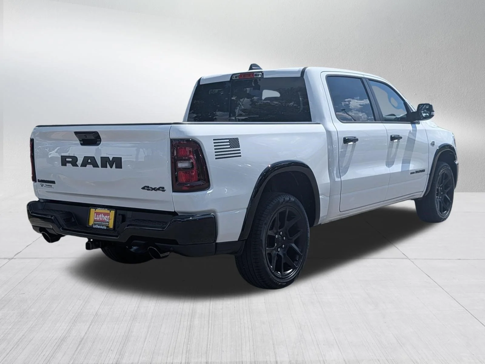 New 2026 Bright White Clear-Coat Exterior Paint RAM Laramie image 7