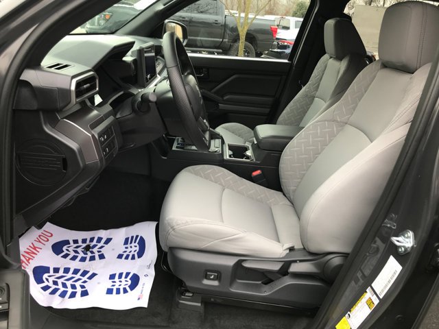 2026 Toyota Tacoma SR5 - Photo 19