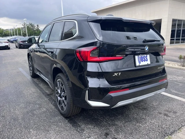 New 2025 Black Sapphire Metallic BMW xDrive28i image 6