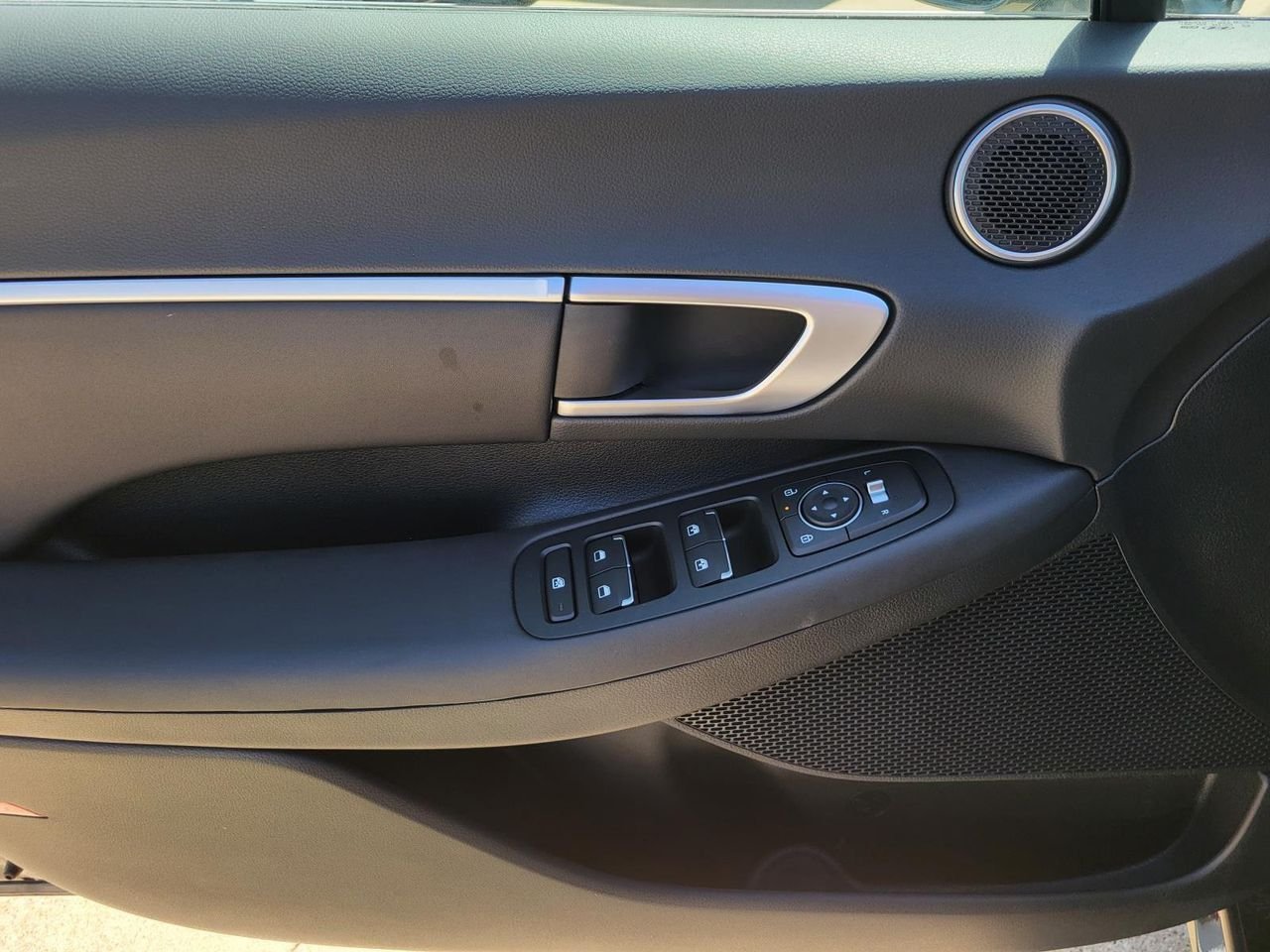 New 2026 Portofino Gray Hyundai SEL Sport image 12