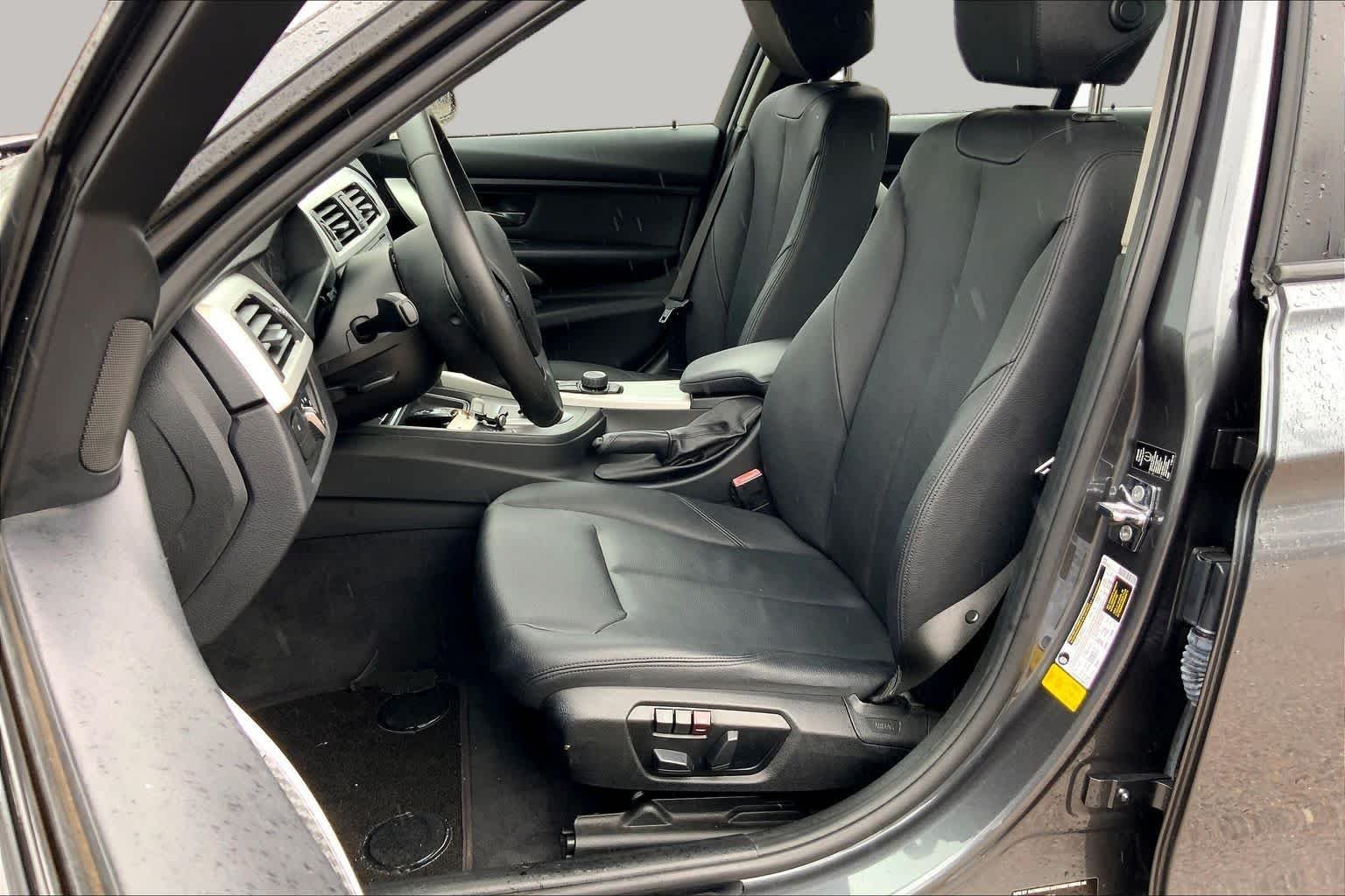 Used 2012 Black Sapphire Metallic BMW 328i image 8