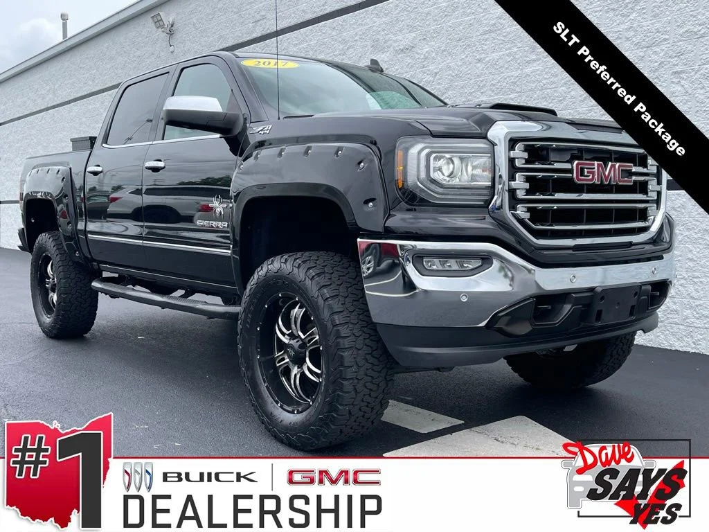 2017 GMC Sierra 4WD Crew Cab Short Box SLT's photo