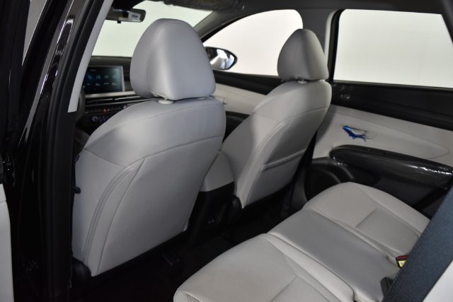 New 2026 Black Hyundai SE AWD image 30