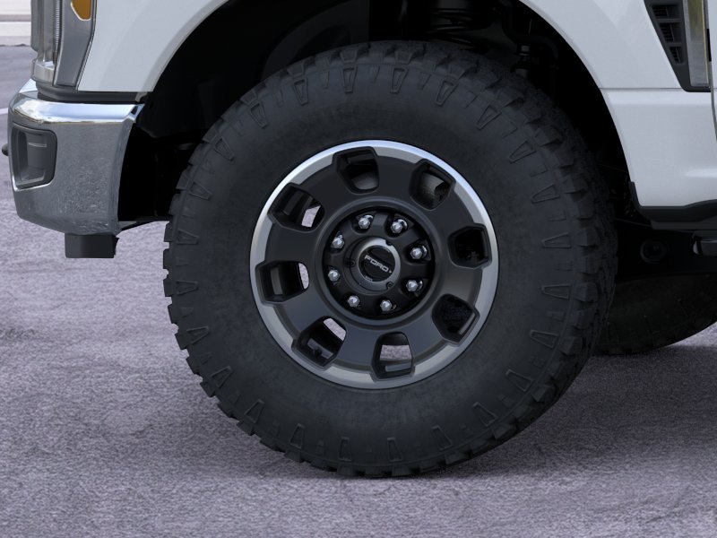 New 2026 Oxford White Ford F-250® XLT image 19