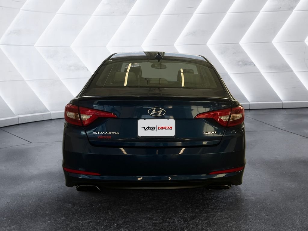 Used 2017 Blue Hyundai Sport image 5