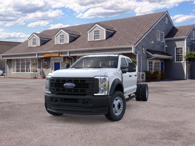 New 2025 Oxford White Ford F-450® XL image 2