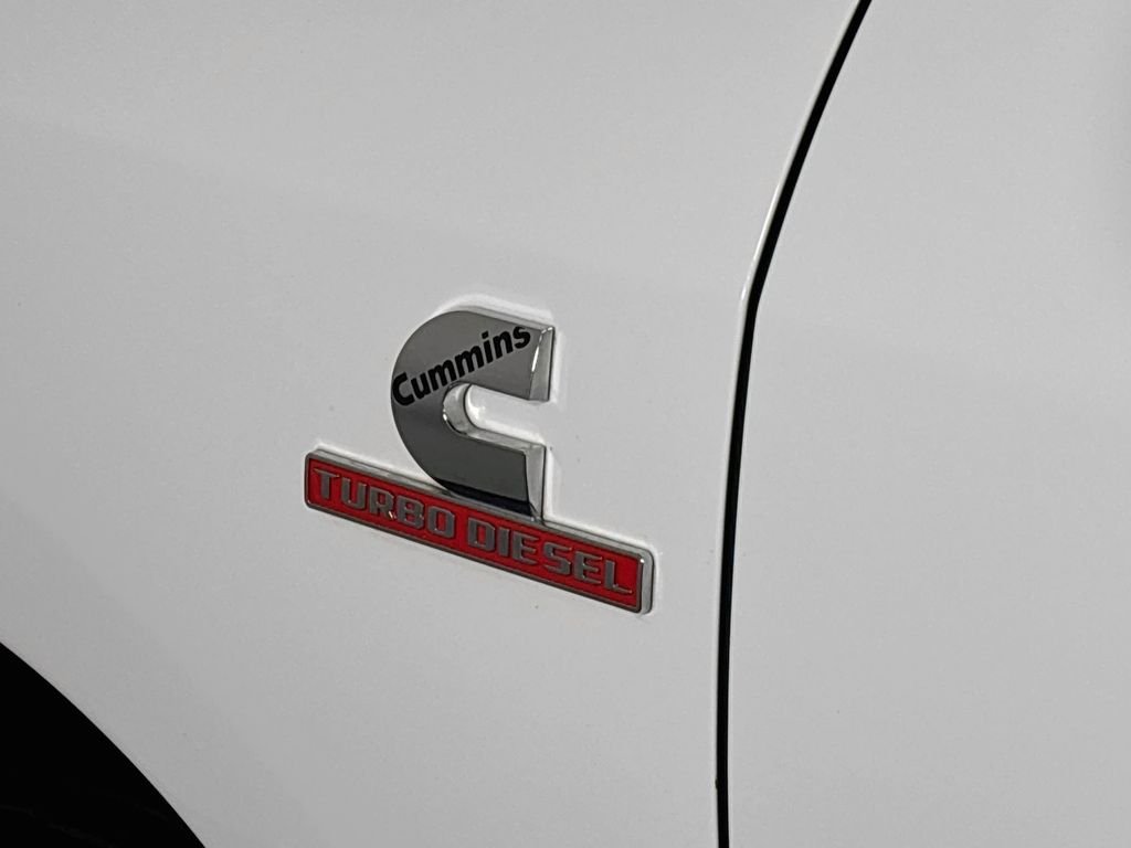 Used 2022 White Ram Big Horn image 23