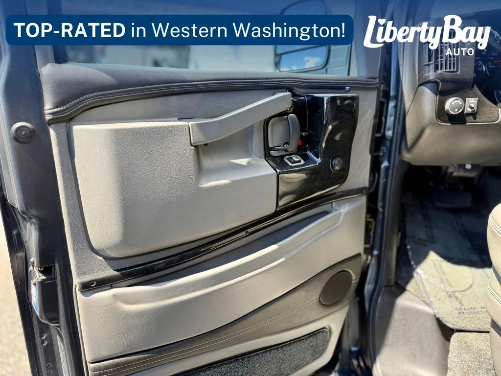 Used 2016 Gray GMC Diesel image 19