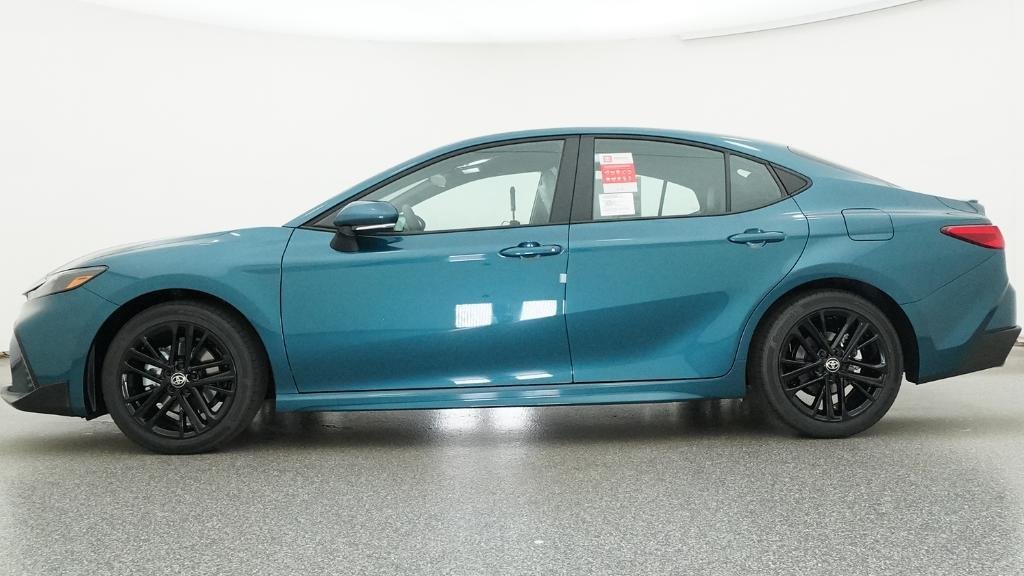 New 2026 Ocean Gem Toyota SE image 21