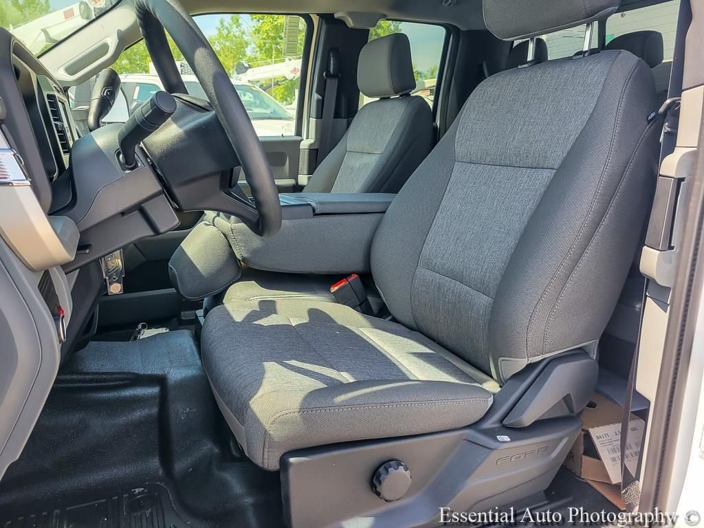 New 2026 Oxford White Ford F-550® XL image 8