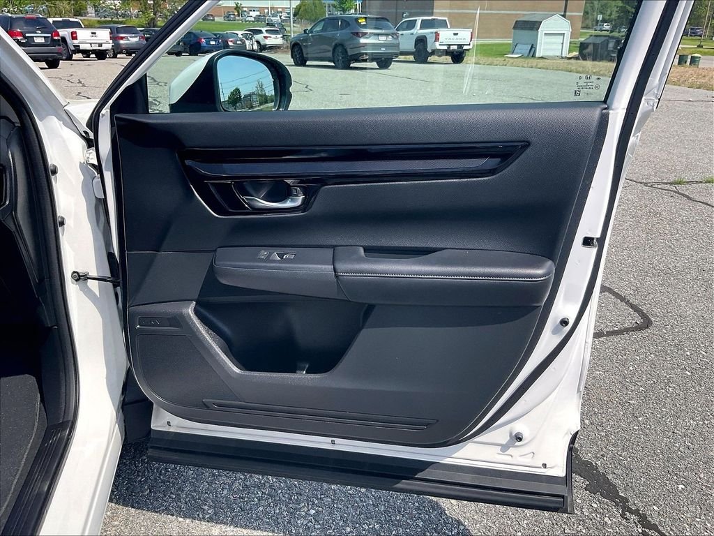 Used 2025 White Honda EX-L image 12