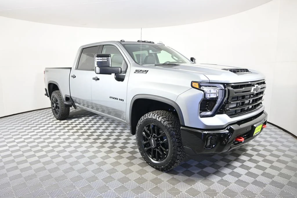 2026 Chevrolet Silverado 2500 HD LTZ - Photo 10